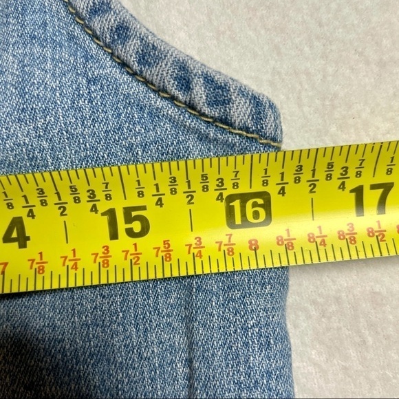 Disney D-Signed Sleeveless Jean Vest Snap Down Peace Sign Graphic Studded XL - Picture 9 of 10